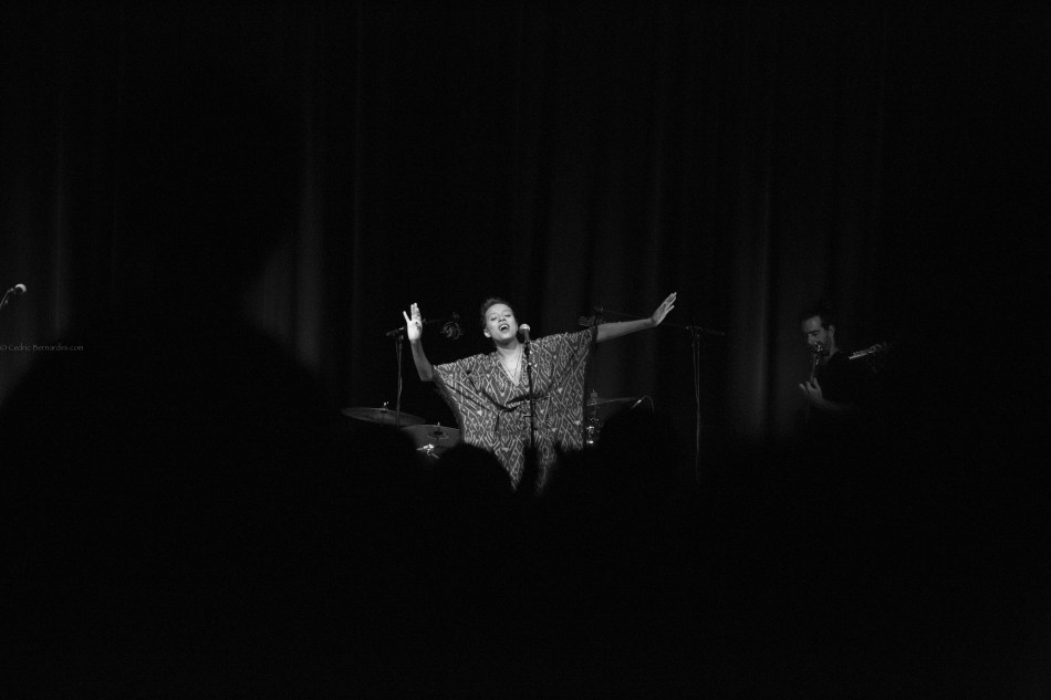 ESTER RADA: israeli ethiopienne singer and her awesome musicians.