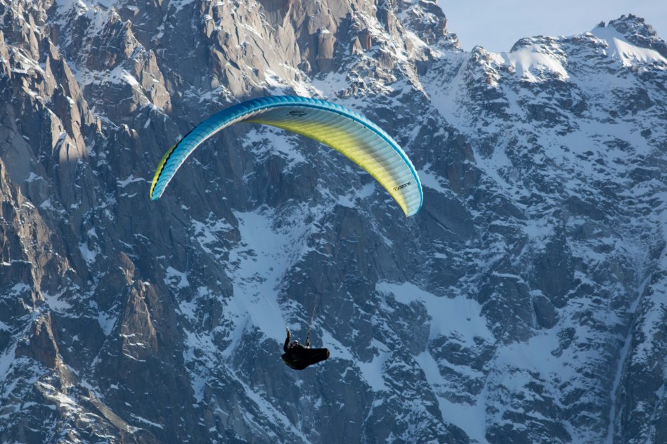 parapente , hangliding, aiguille du midi, aiguille de chamonix