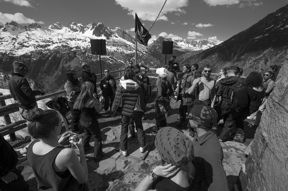 answer code request, unlimited festival, black crows , chamonix, aiguille du midi, marcel dettman