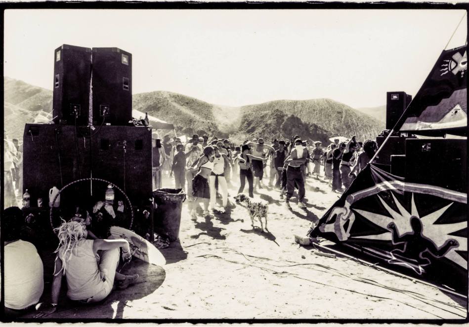 Moontribe , Mojave desert